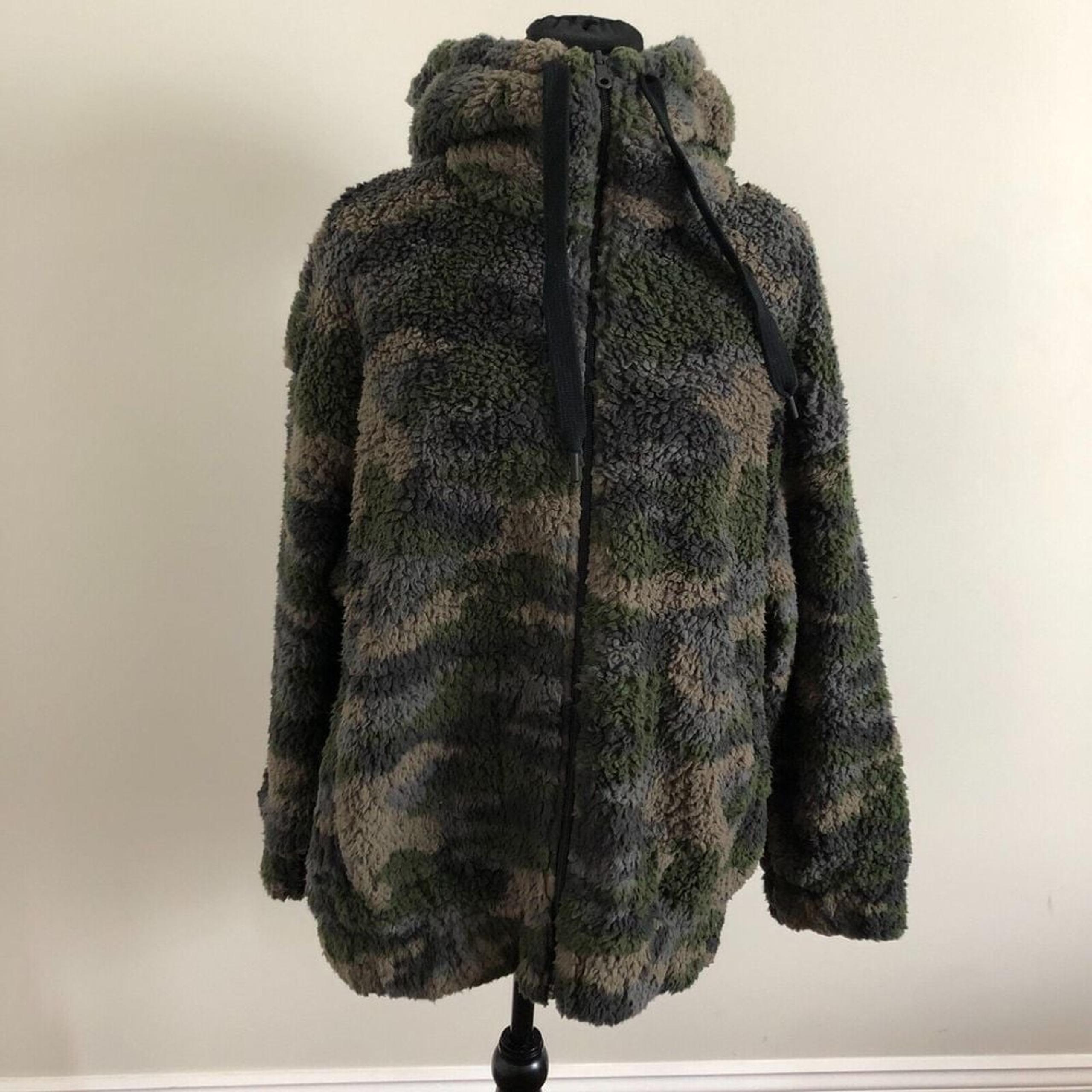 Aerie Offline Womens Sweater Medium Brown Camo Hooded Long Sleeve Full Zip NWOT