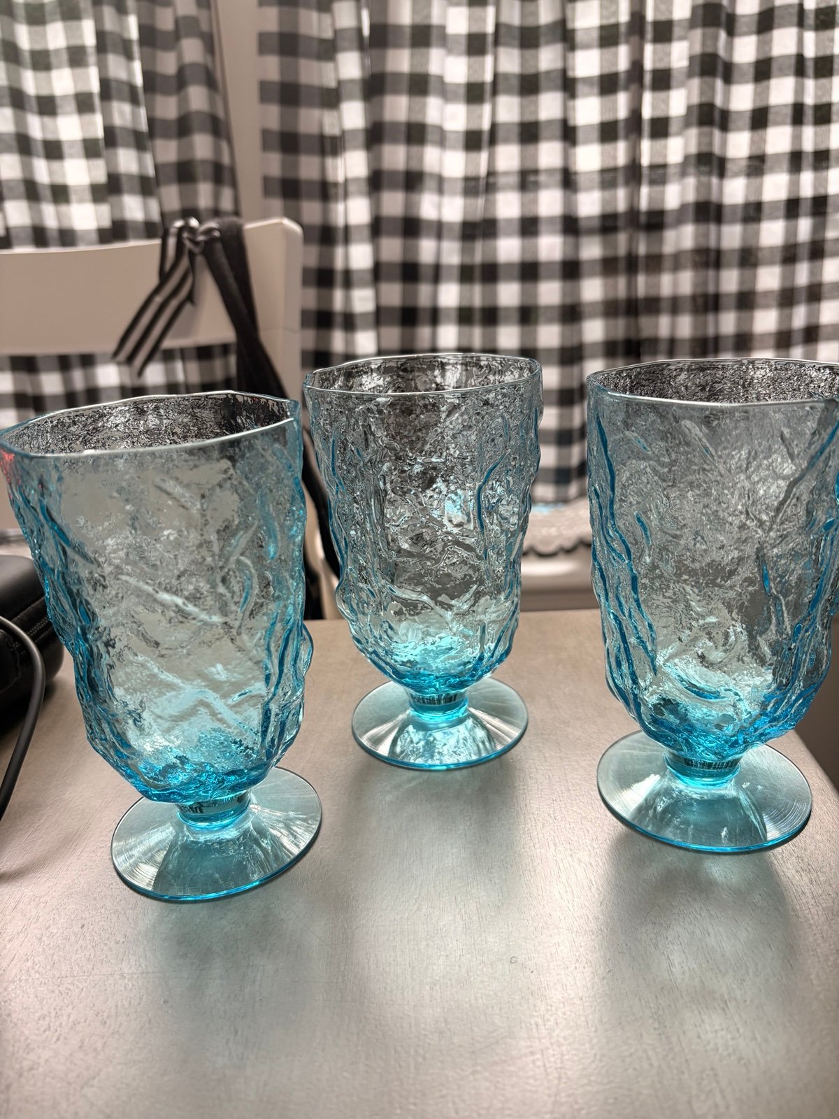 3 Seneca Driftwood Peacock Blue Crinkle Glass Footed Water Goblets