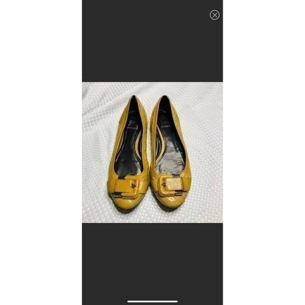 Burberry flats