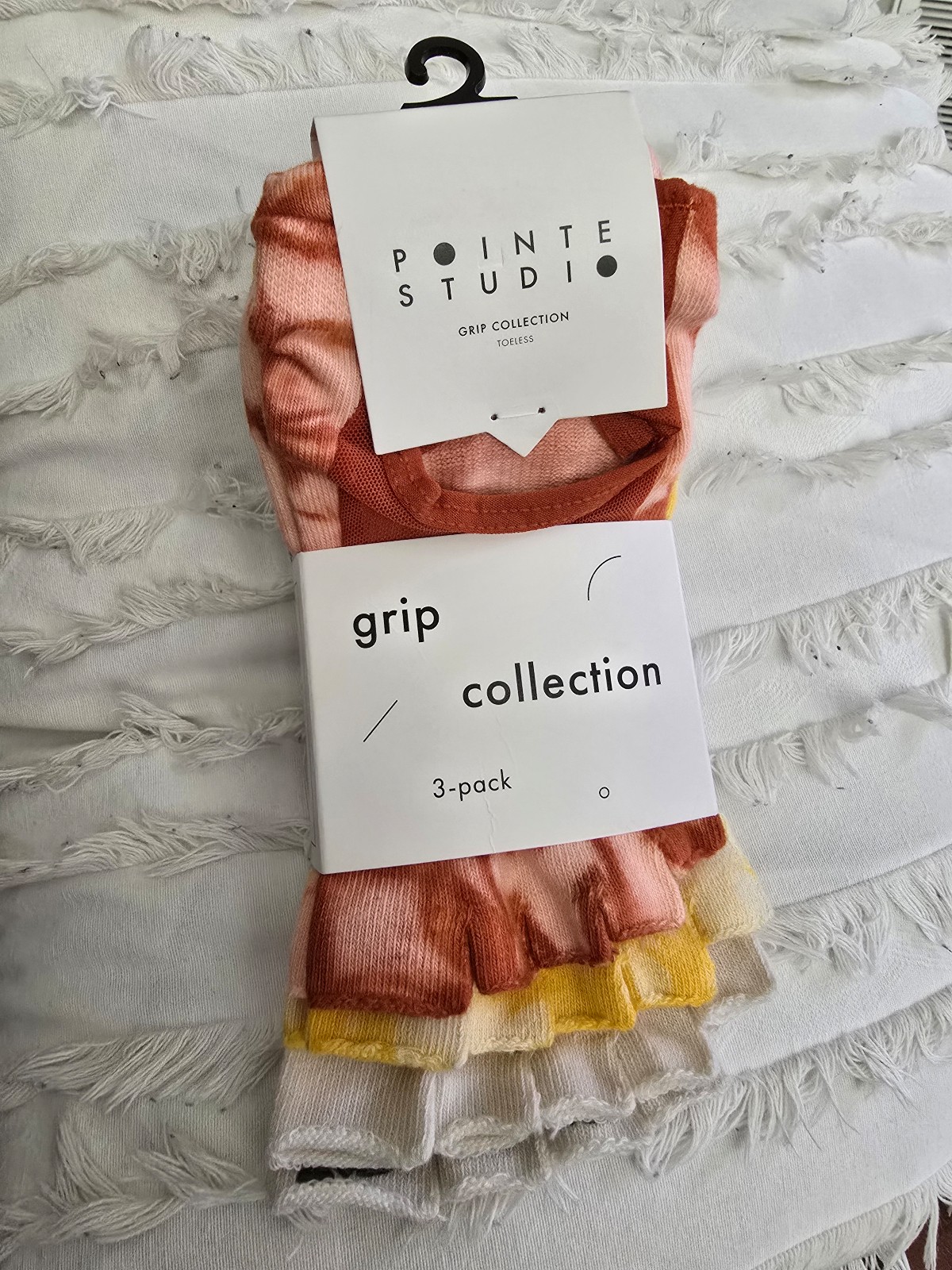 NWT 3 Pack Grippy Socks