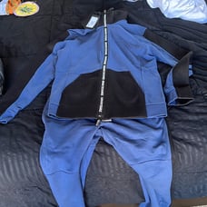 Armani exchange sweatsuit