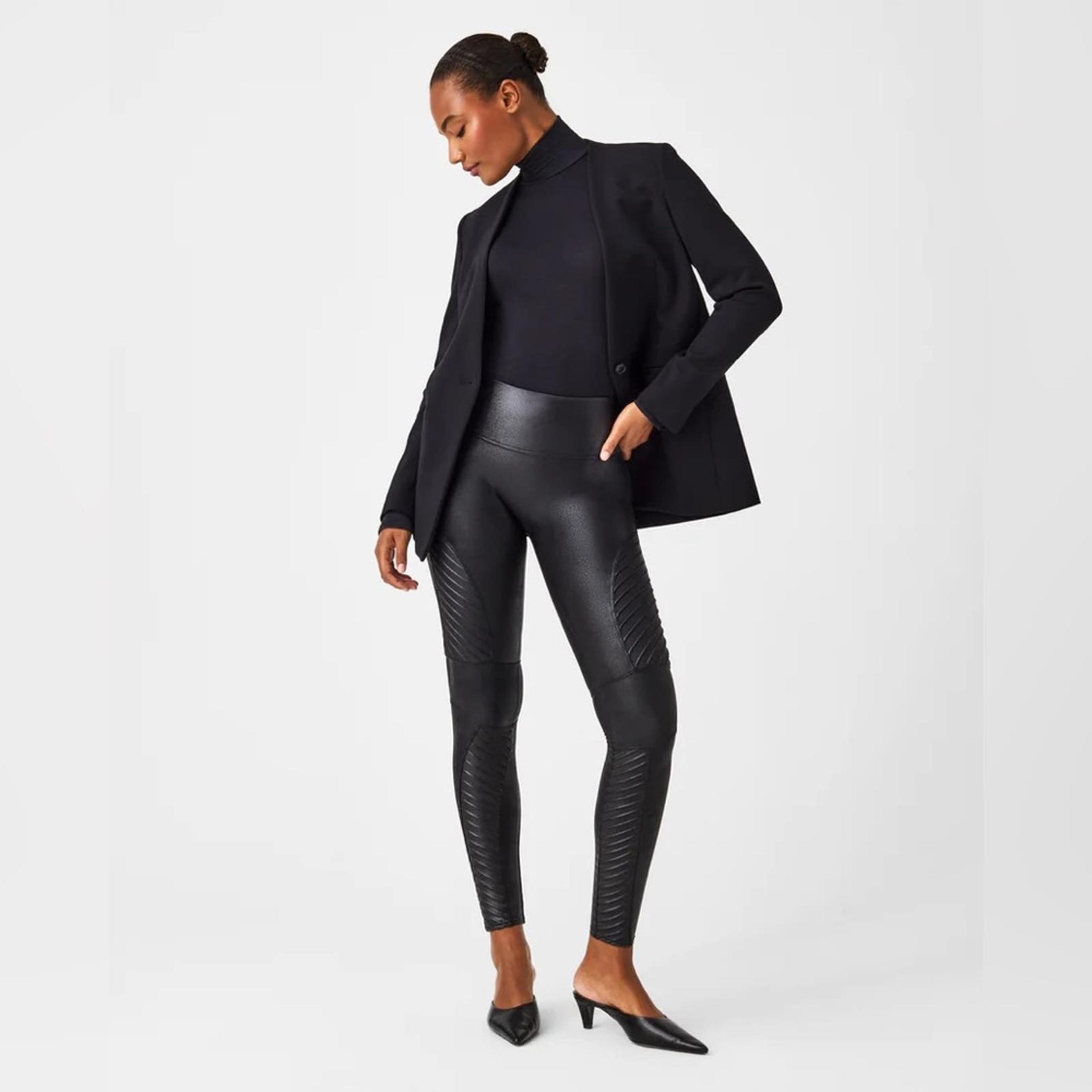 SPANX Faux Leather Moto Leggings Size Medium in Very Black
