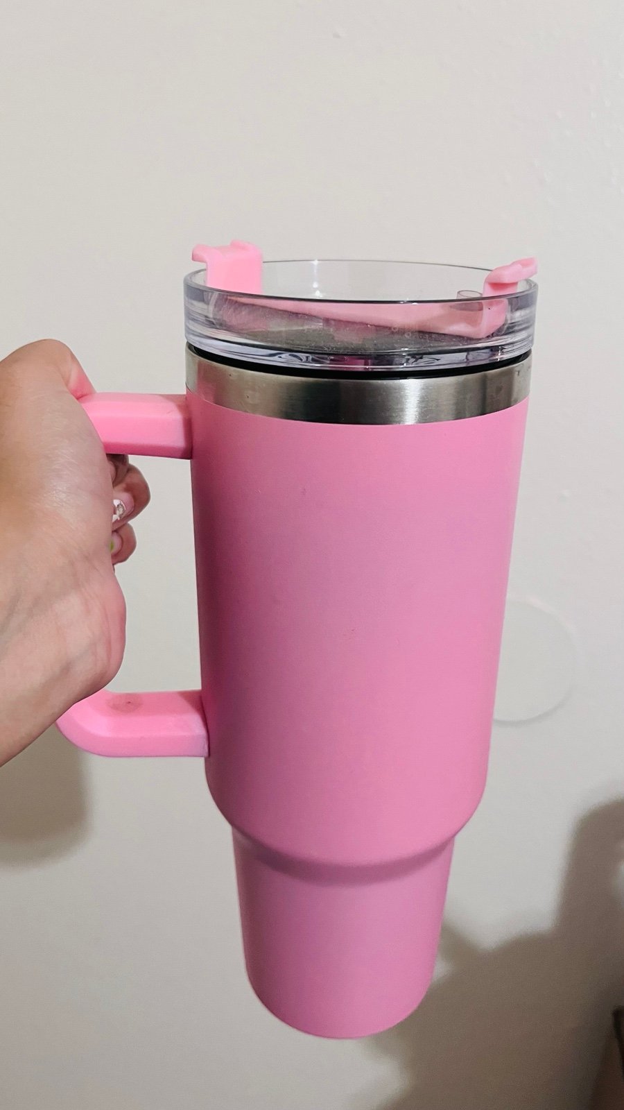40 oz tumbler pink with handle and straw