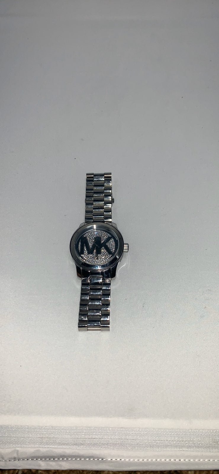 Michael kors unisex runway silvertone wa