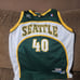 VantageShawn Kemp Seattle sonic Hardwood Classic Jersey sz.Lg. Fits Like a Lg