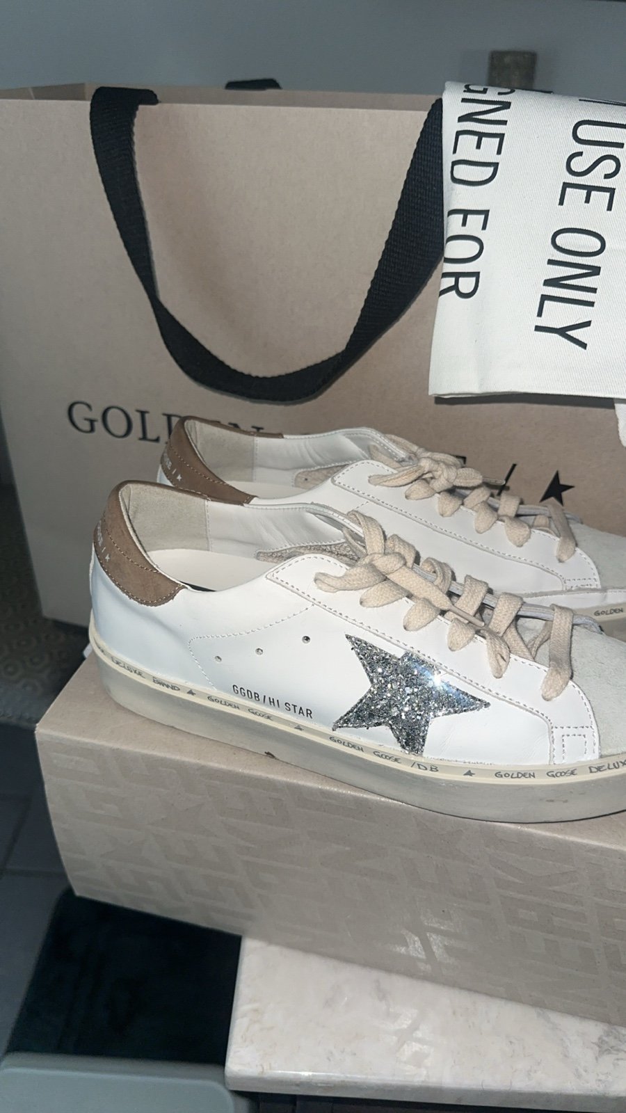 Golden goose size 39 new plus extra laces cheetah