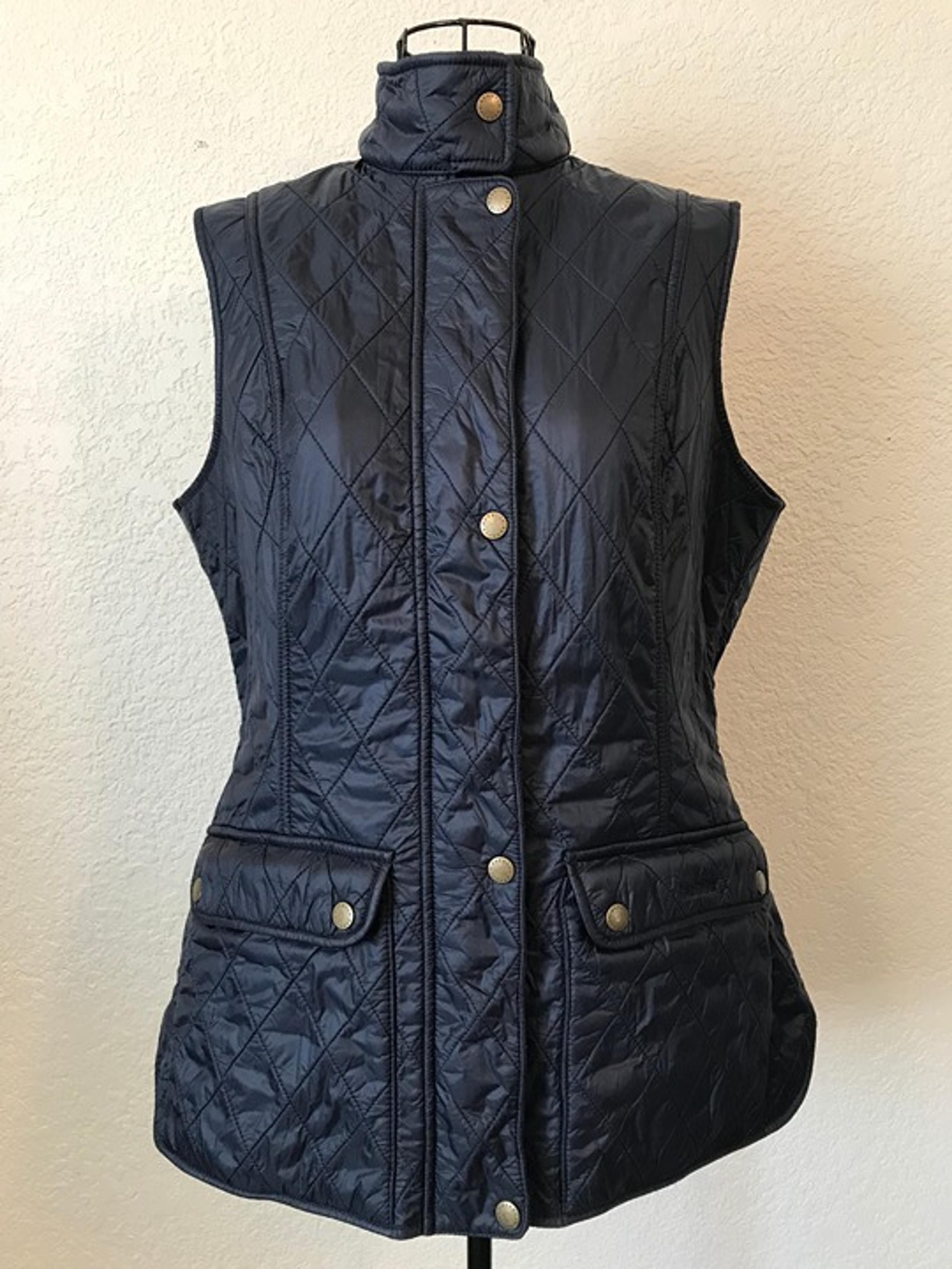 GUC Barbour Navy Quilted Vest with Fleece Lining Size UK 14/ US 10