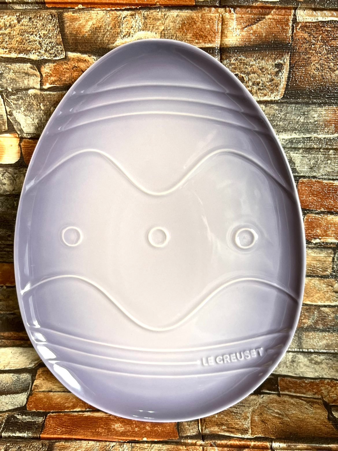 Le Creuset Easter Egg Platter (Blue Bell Purple)