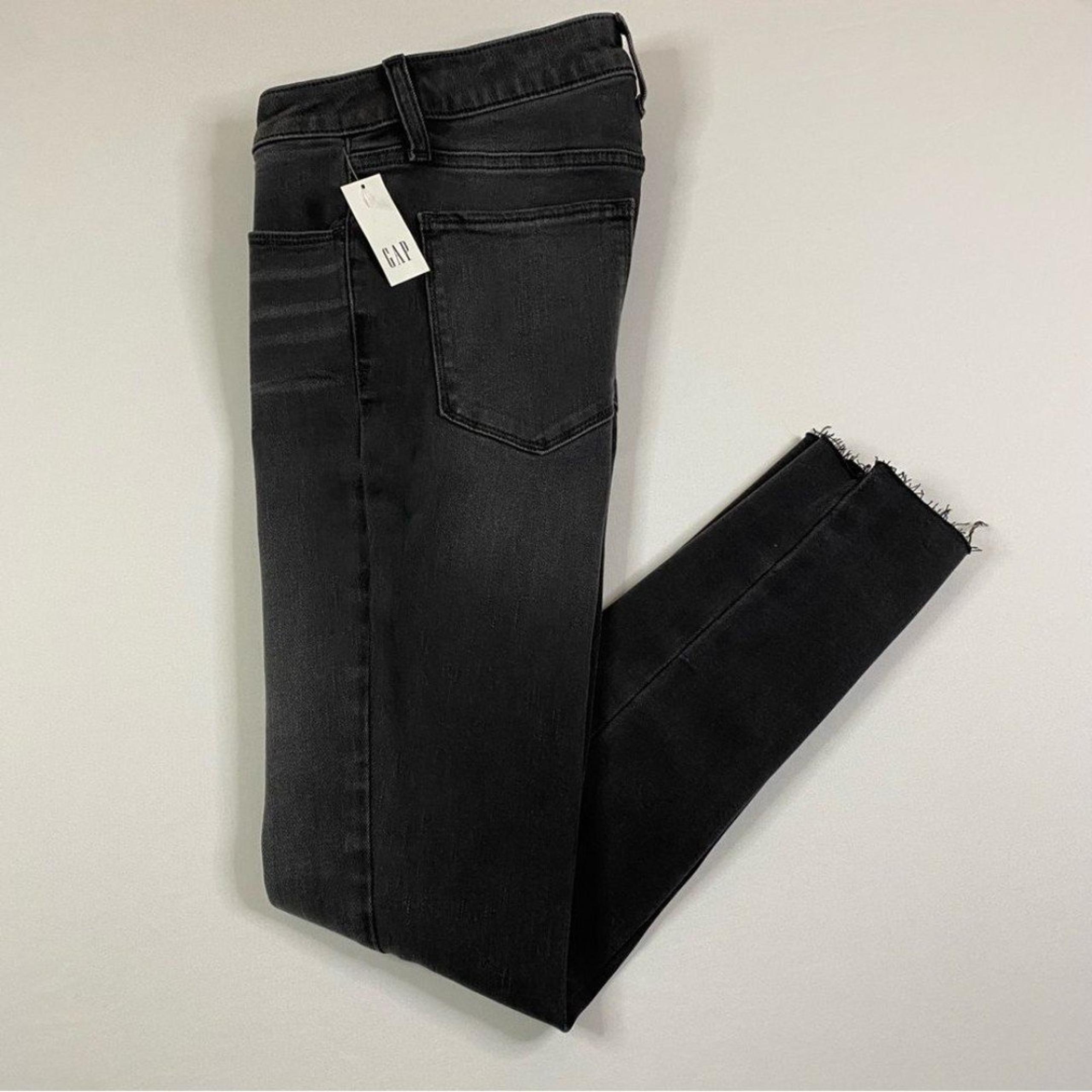 Gap Universal Jegging Mid Rise Women's 25 Washed Out Black Stretch Raw Hem