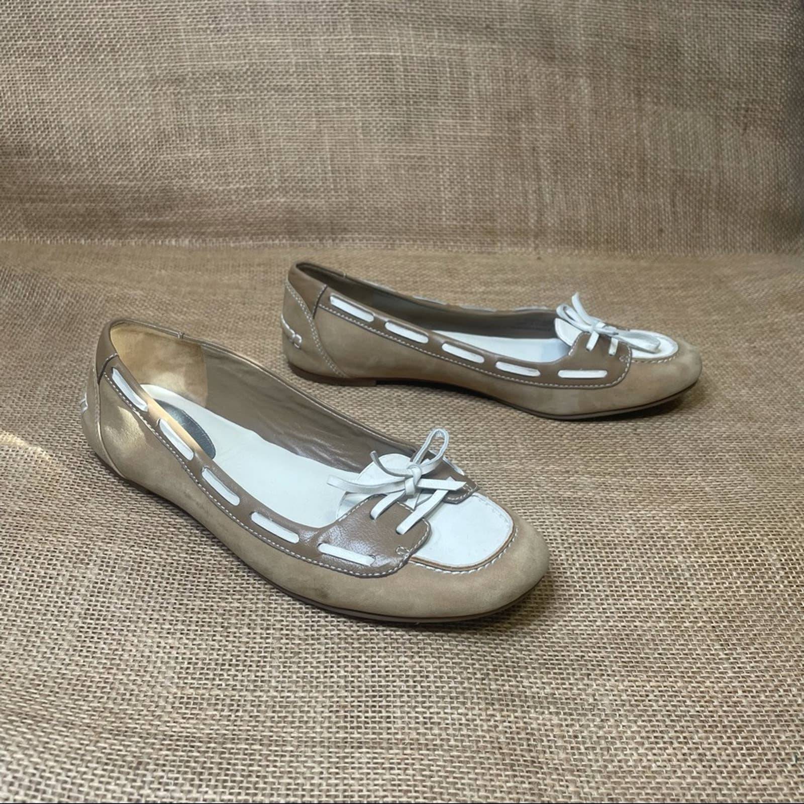 Details about Cole Haan Womens Navy Blue Nantucket Camp Moccasin Boat Shoes Flats Leather Details about Cole Haan Womens Navy Blue Nantucket Camp Moccasin Boat Shoes Flats Leather