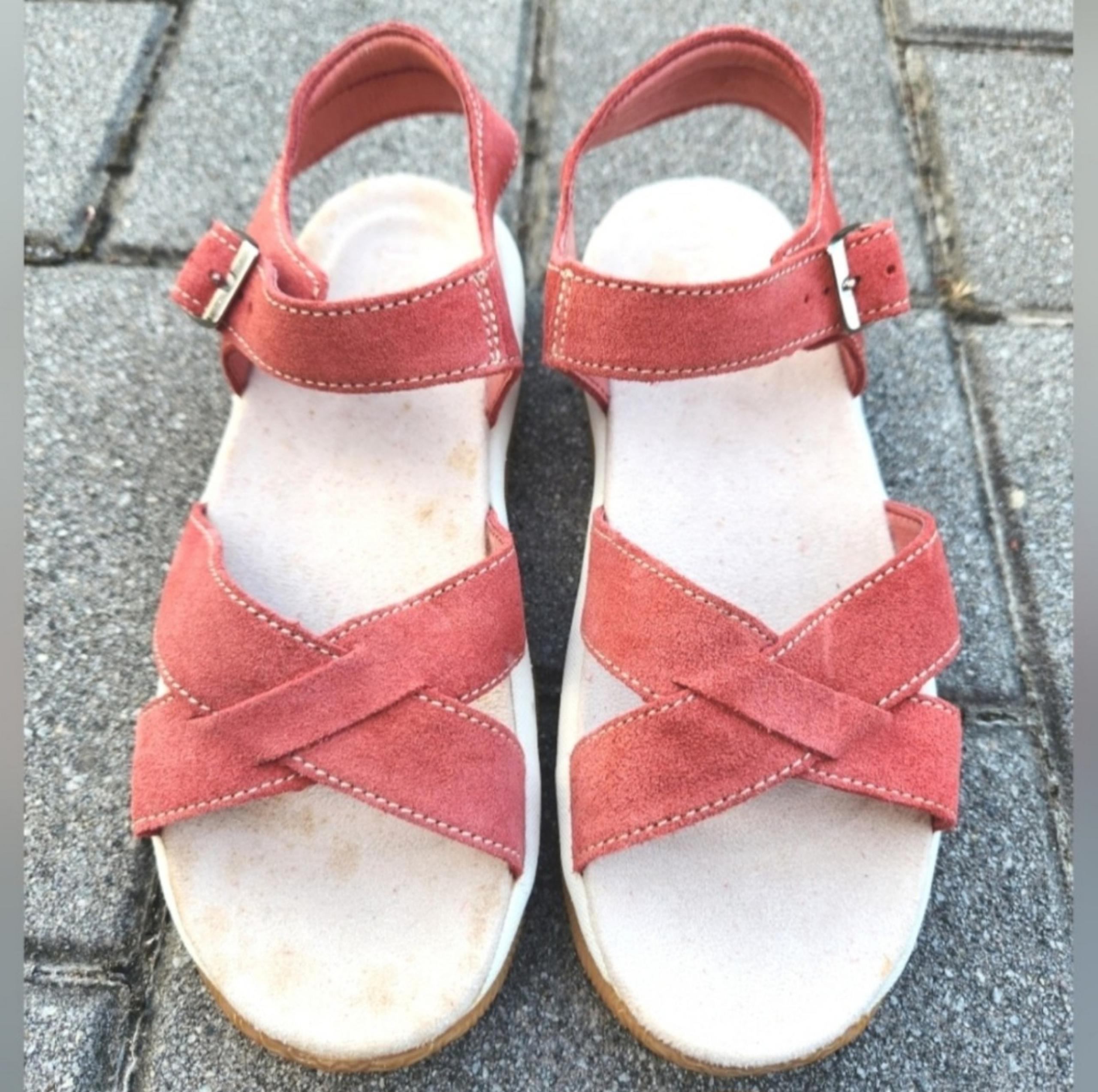 Lands End Coral/Washed Red Suede Ankle Strap Walking Sandals 7