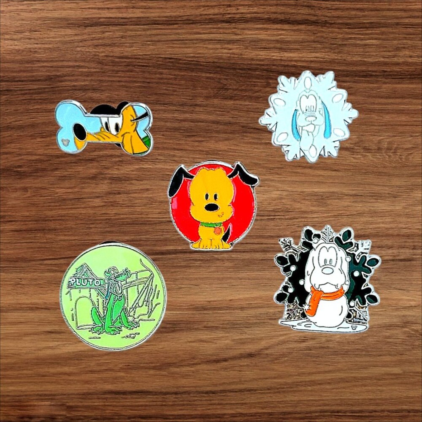 5 Pluto Disney Parks Trading Pins, Plus 2 Bonus Pins