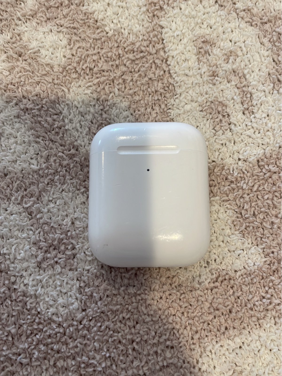 Apple AirPods with charging case