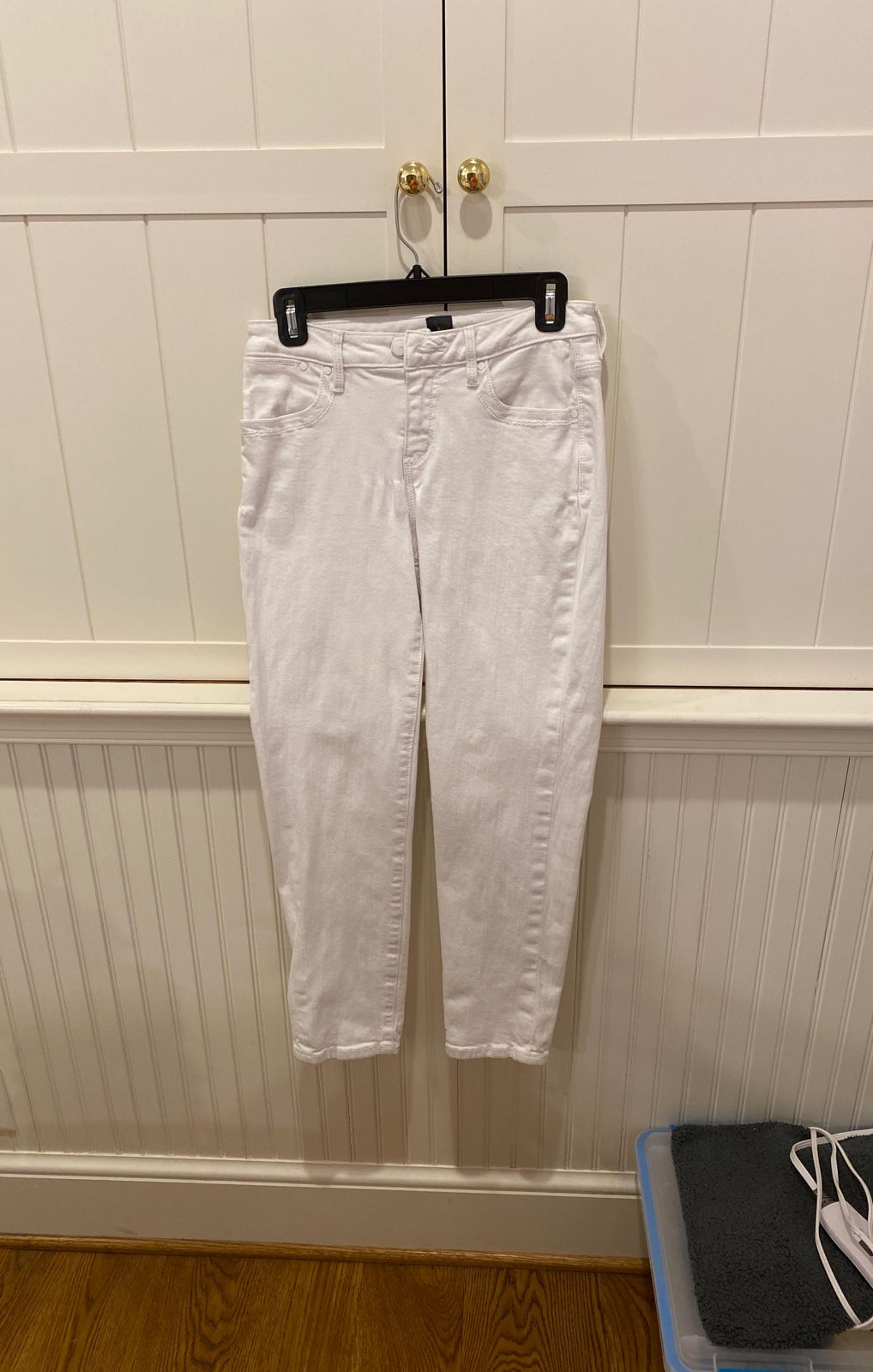 Jag white pants