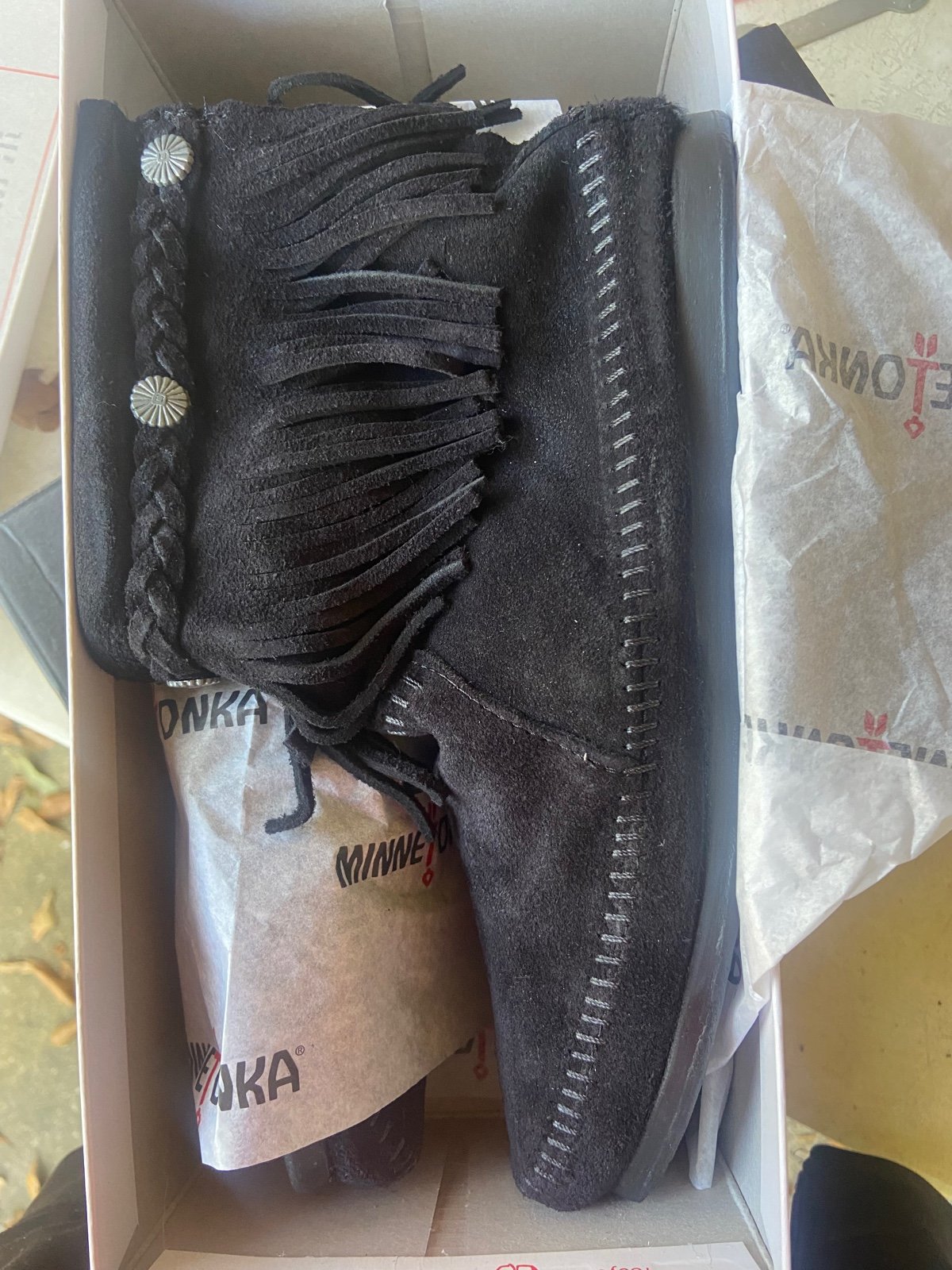 minnetonka moccasins