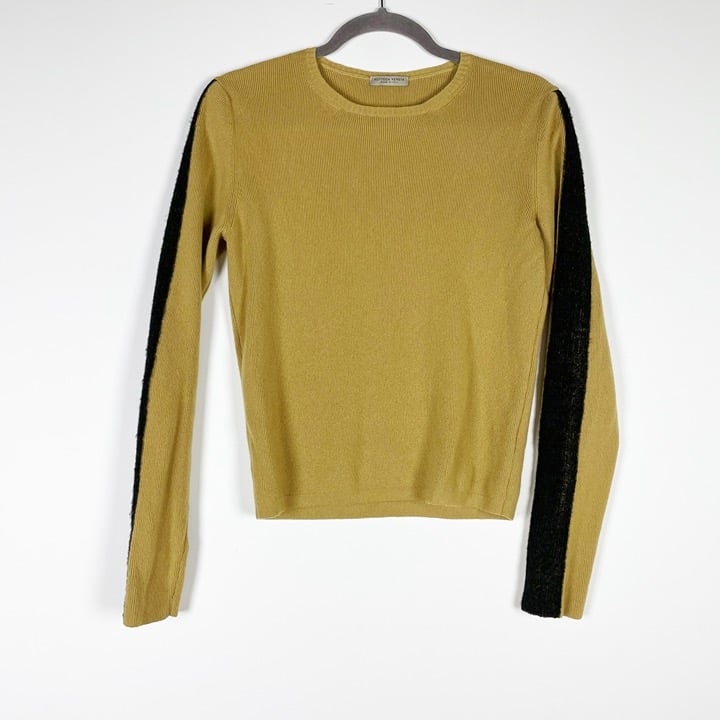 Bottega Veneta Made In Italy 100% Cashmere Knit Crew Neck Pullover Sweater Green