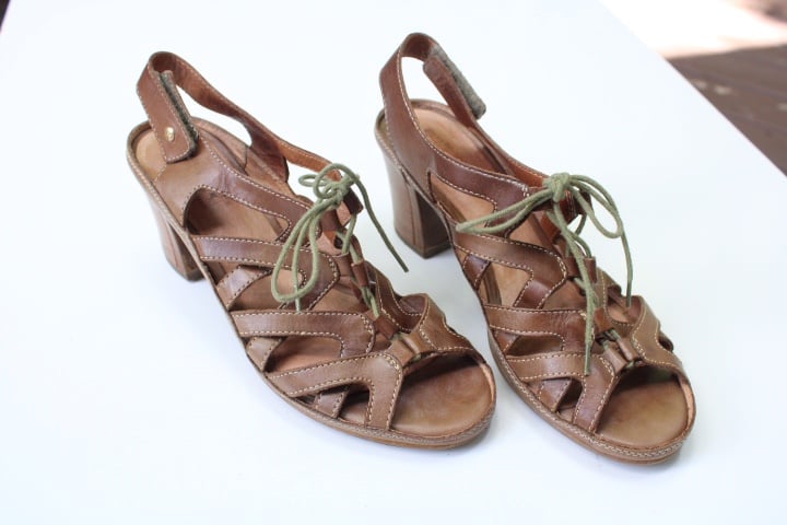 Pikolinos Java sandals