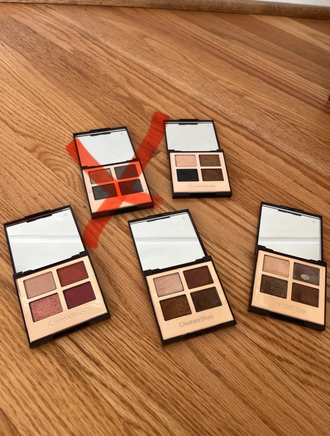 Charlotte tilbury luxury palette eyeshadow palette bundle