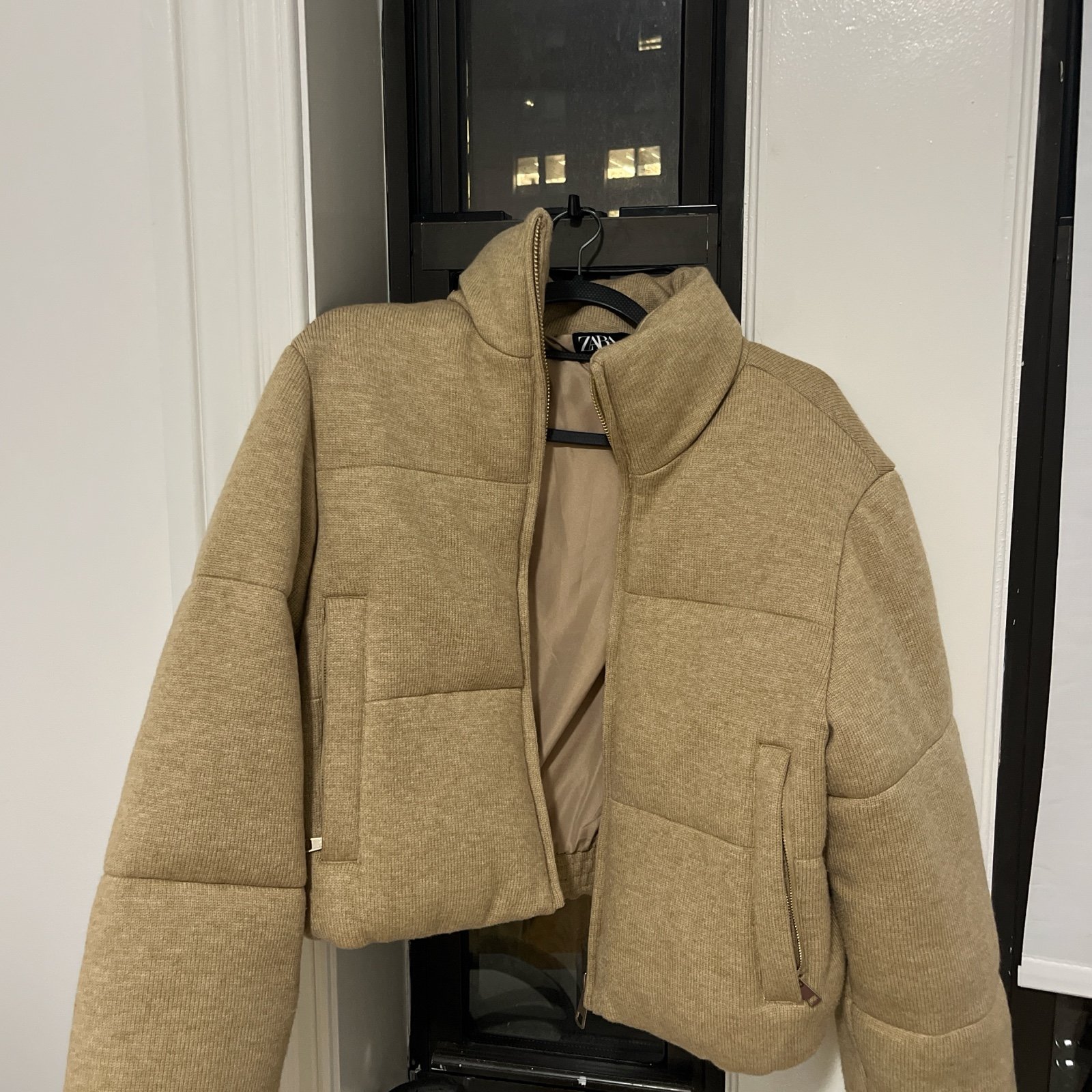 Brand new zara cream puffer knit