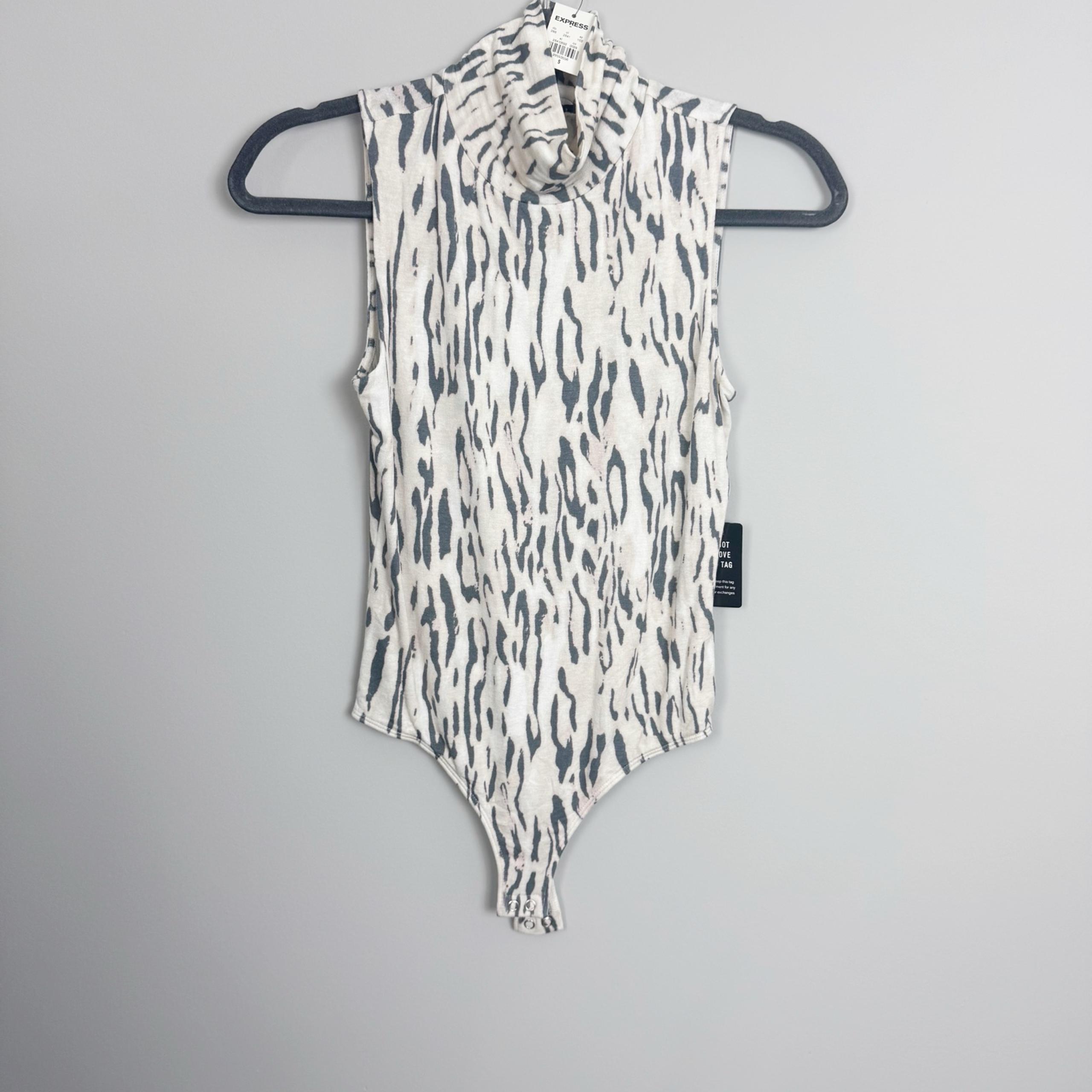 EXPRESS | NEW Animal Print Leopard Sleeveless Turtleneck Bodysuit Women’s Size S
