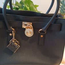 Michael Kors purse black