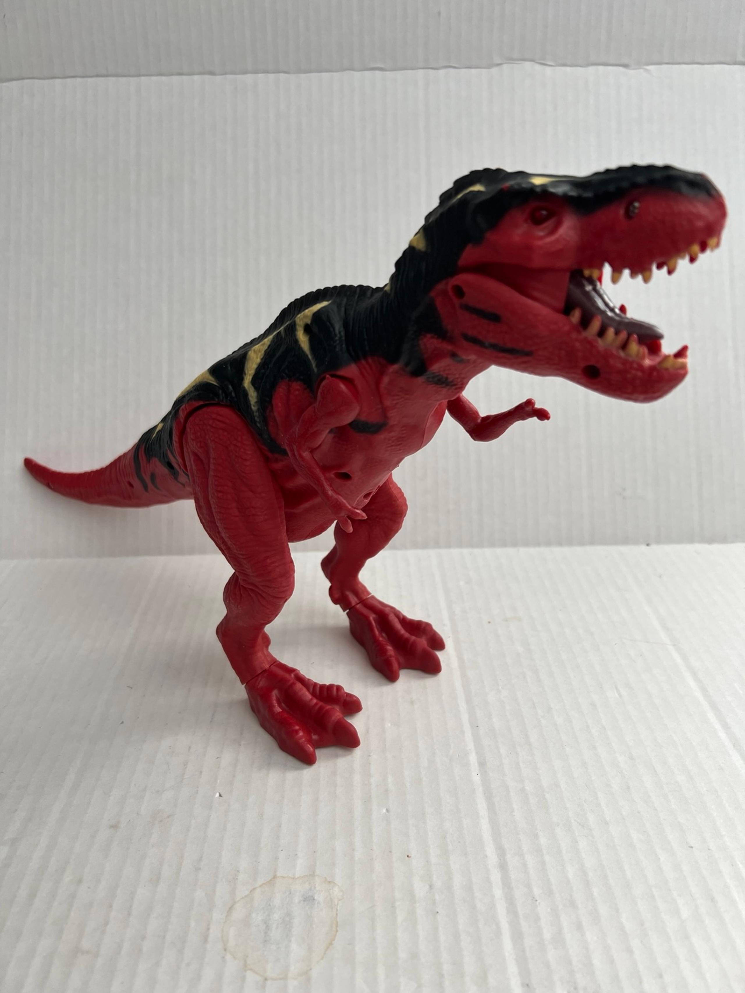 Animal Planet Tyrannosaurus Rex Roaring Light Up Dinosaur Figure