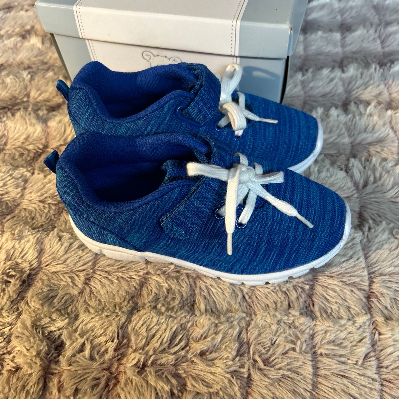 KOALA kids blue Sneakers size 10