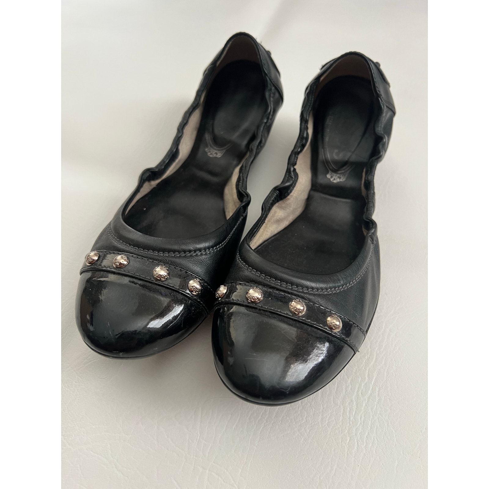 Tod's Black Leather studded Ballet Flat Shoes Size 9 Preppy Ballerina