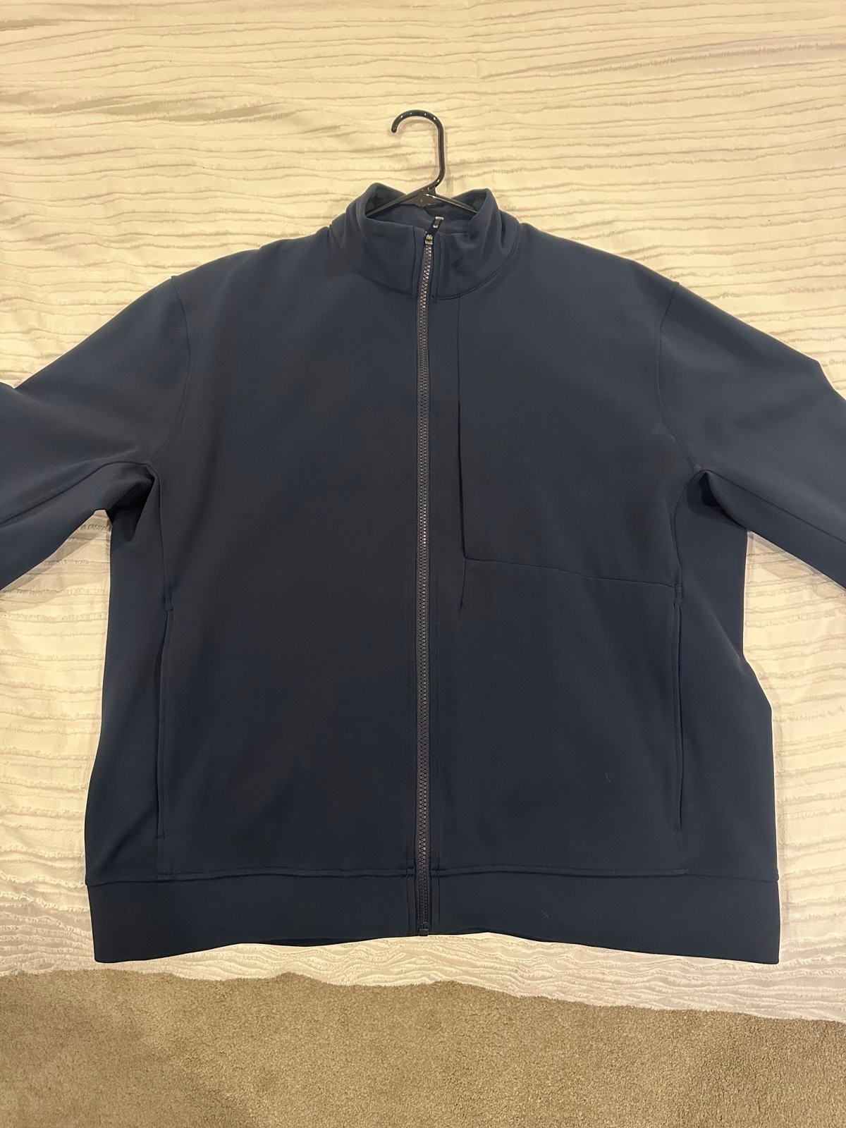 Men’s Lululemon jacket