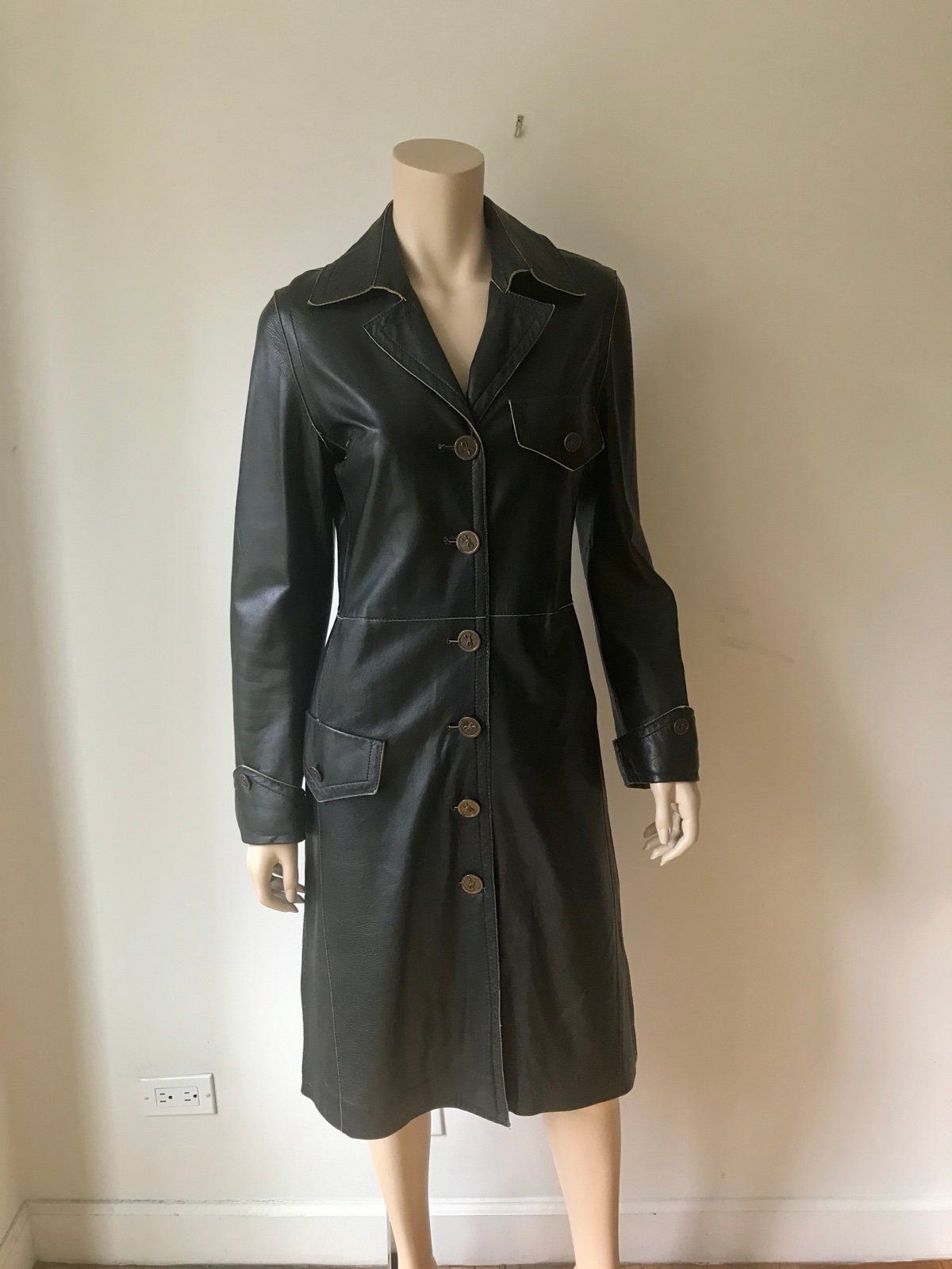 Roberta Di Camerino vintage black leather coat size 6-8