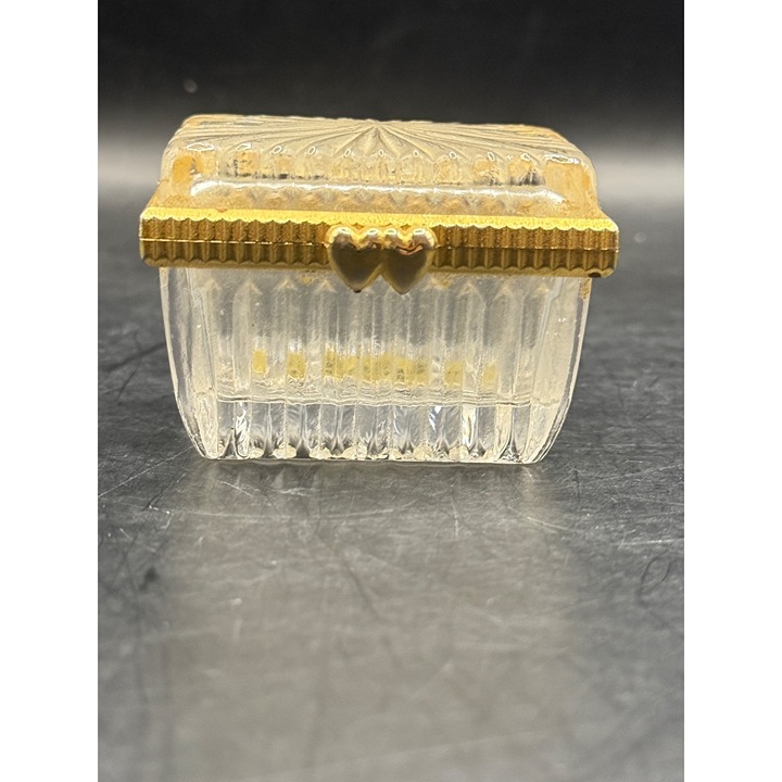 Vintage Cut 24% Lead Crystal Casket Jewelry Trinket Hinged Box Gold Heart Clasp