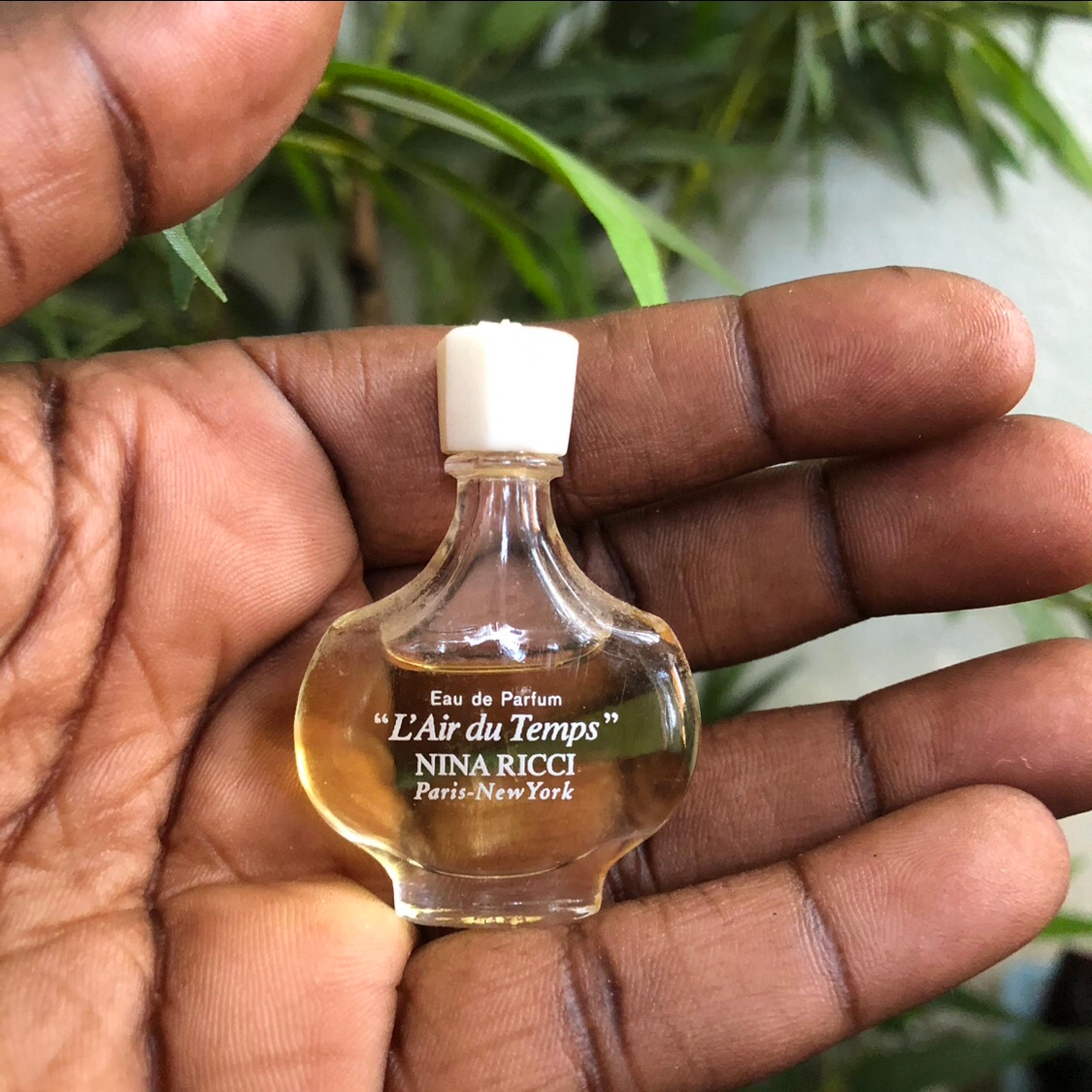 Vintage Nina Ricci L'AIR DU TEMPS Eau Parfum Perfume Mini Travel Bottle Splash