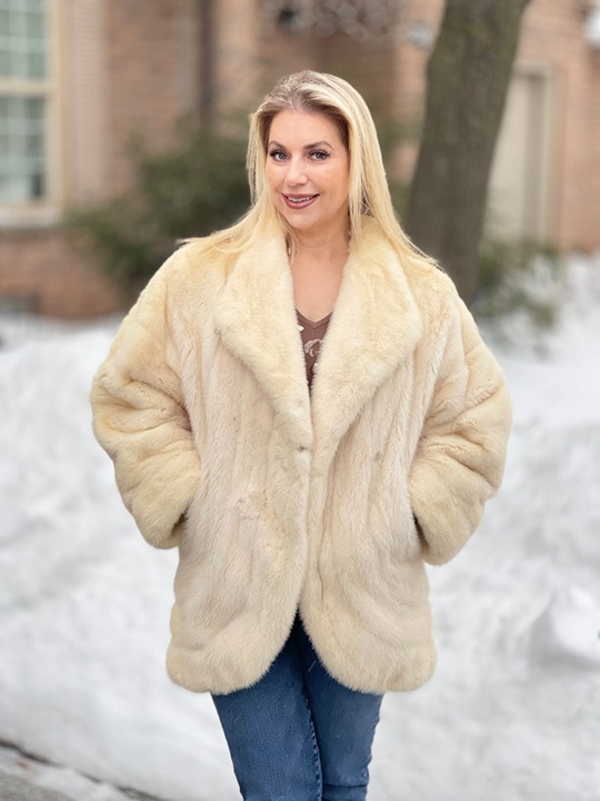 Oscar de la Renta white mink fur coat