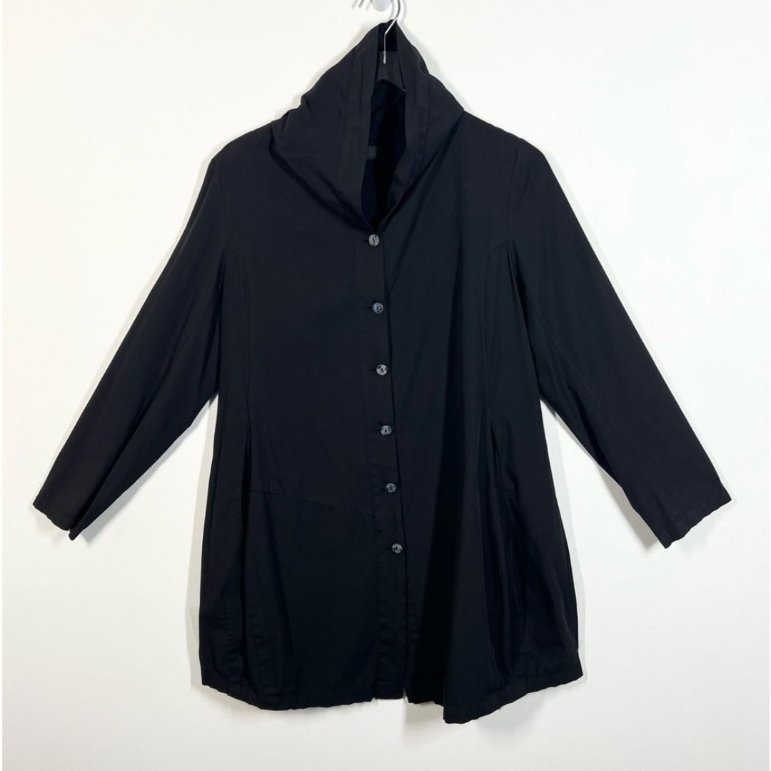 Moyuru Japanese Brand Women’s Size Medium Tunic Button Front Top Blouse Black