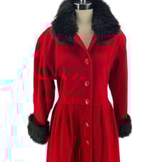 VTG Colette Wolfgang Kaiser red wool blend coat Size 6 Medium jacket long faux f