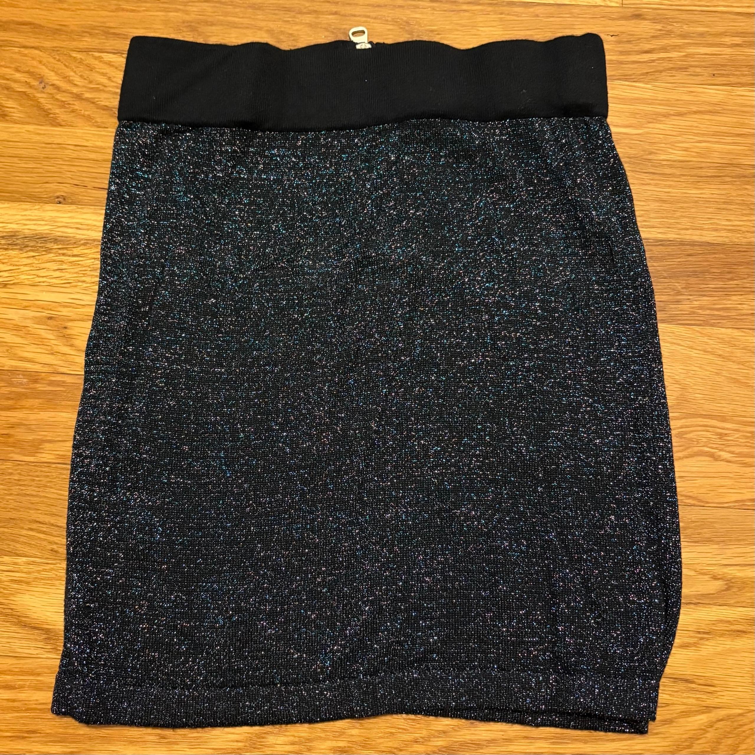 Forever 21 black with colorful glitter fitted skirt mini size medium