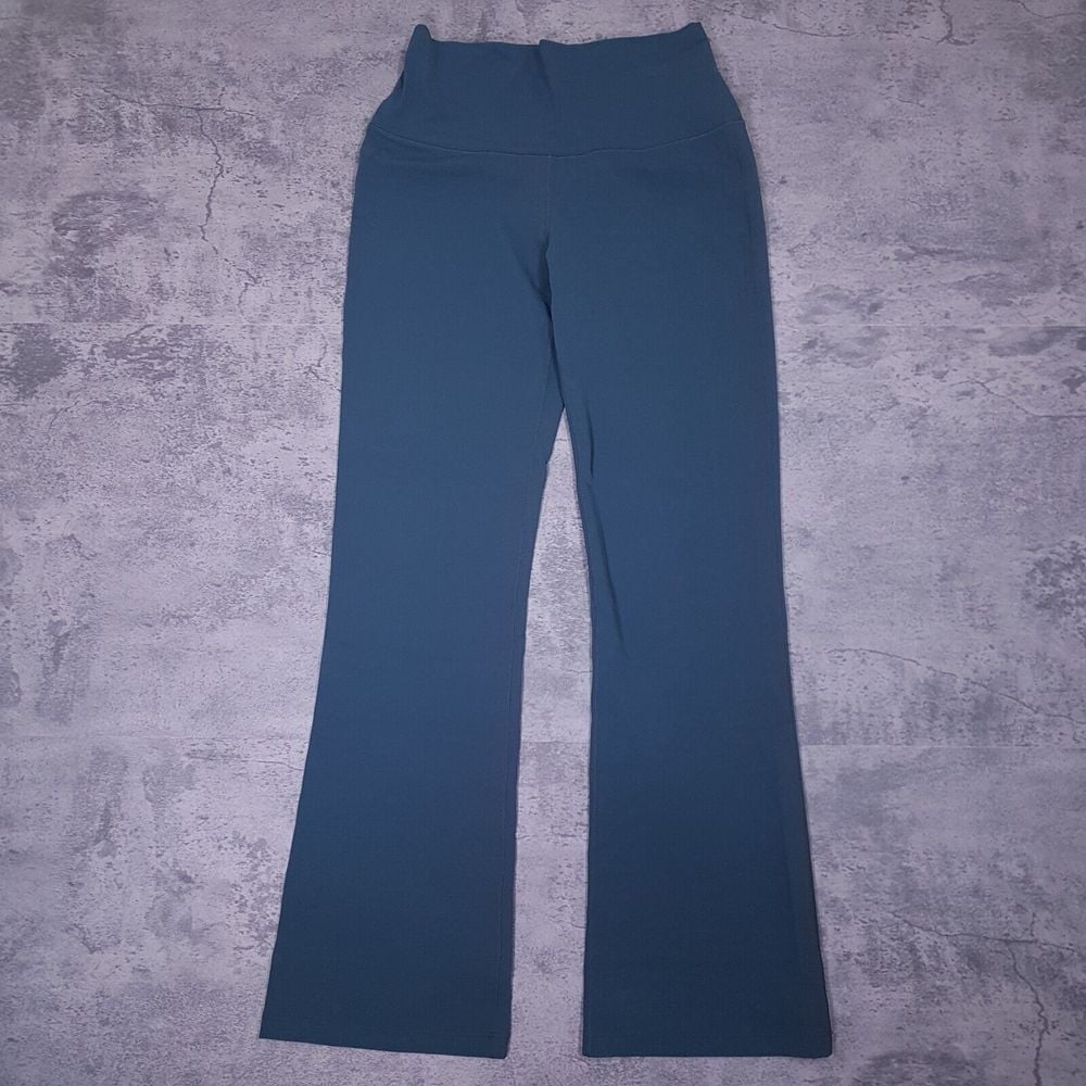 NIKE Yoga Dri-FIT Luxe Flared Training Pants Womens Sz MEDIUM Deep Jungle Green