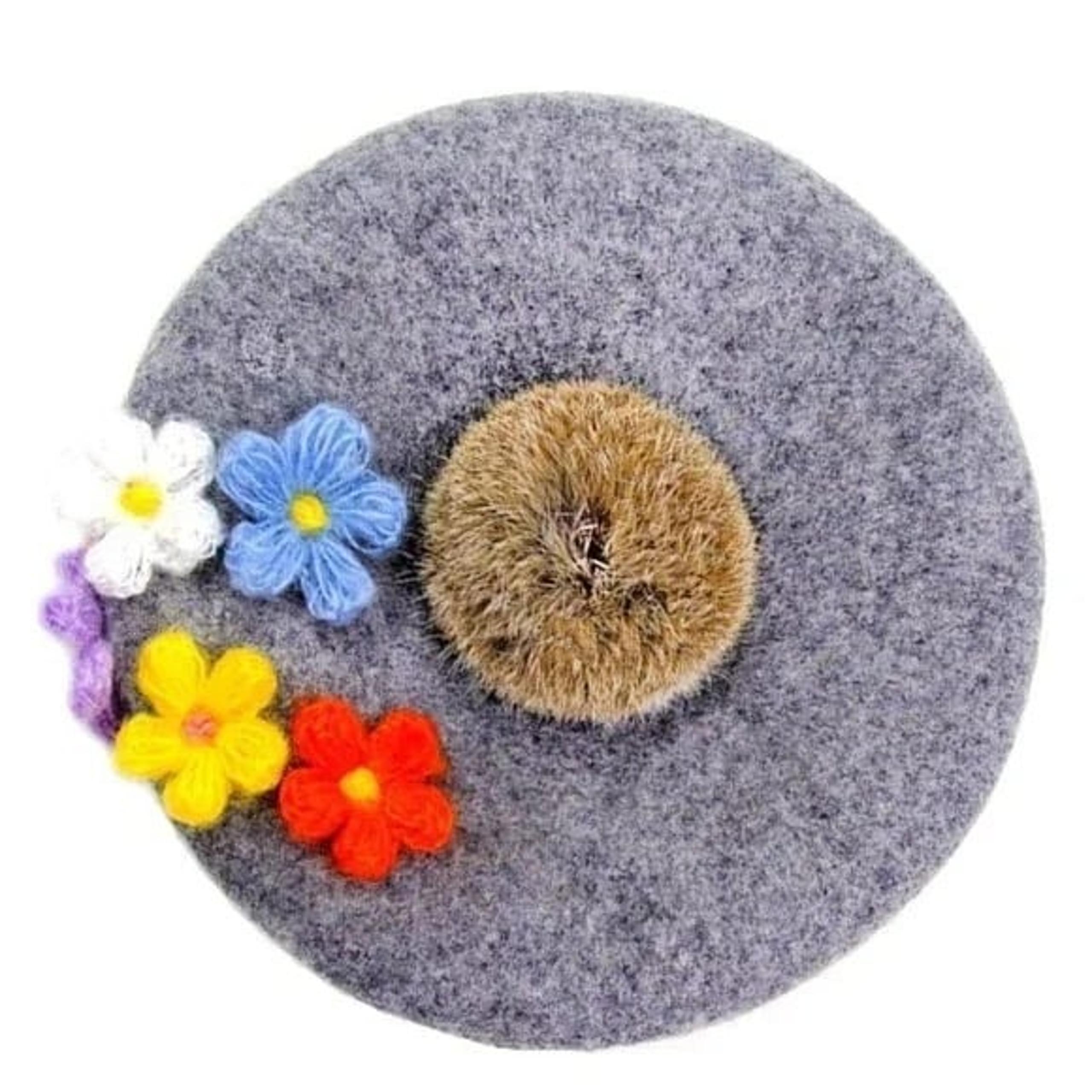 Diona J Prime Women Artist Wool Top Fur Gray Ball Hat Hand-flower Beanie French