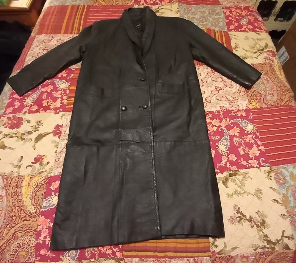 LEATHER COAT