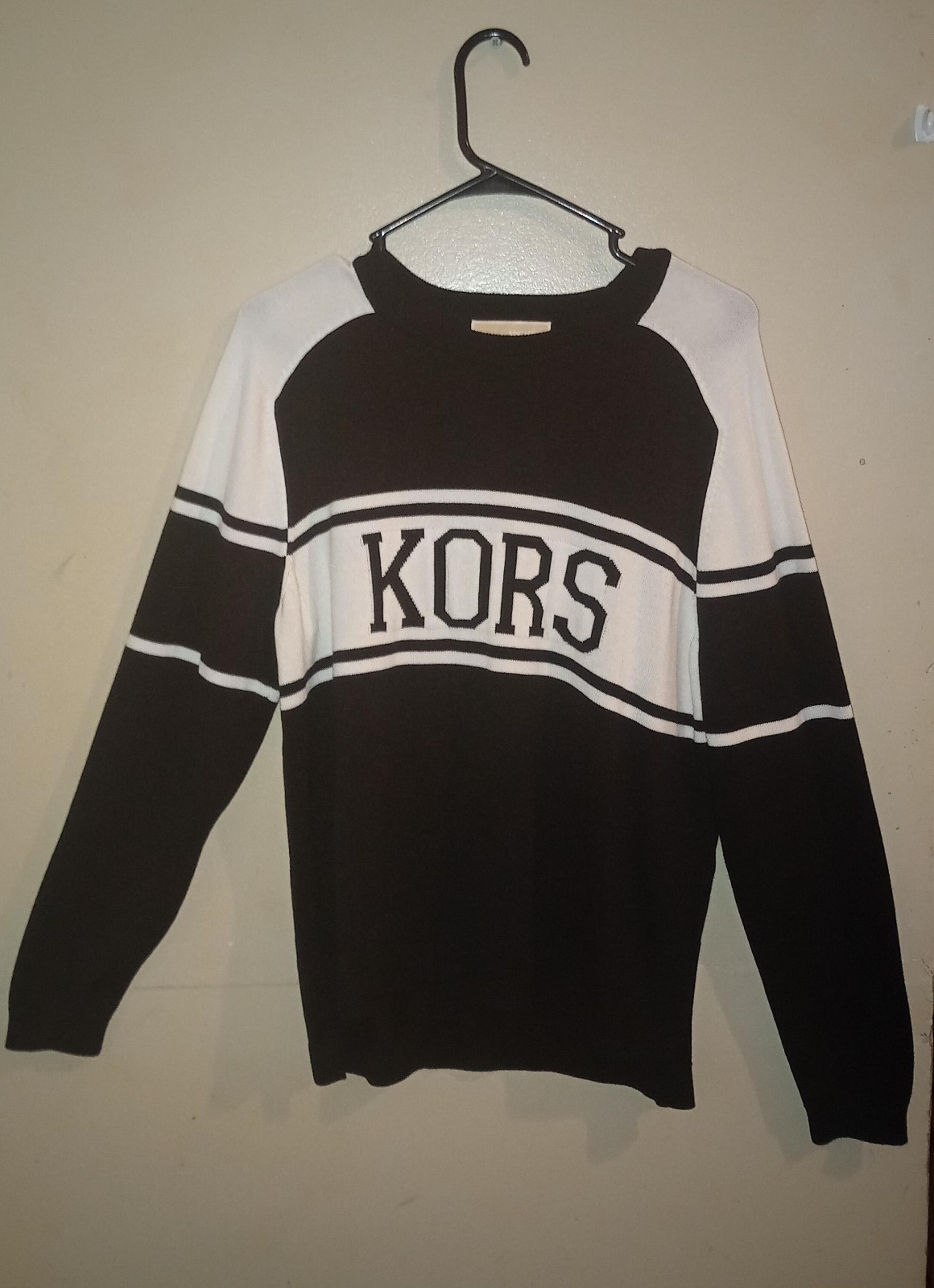 NWT Michael kors Heavy Knit Crew Neck Logo Sweater Size Large Black/White