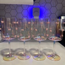 4 Viral Pink Bow Wine Glasses