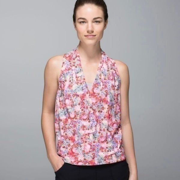 Lululemon Pink Flowabunga Floral Rollin With My Omies Wrap Tank Top