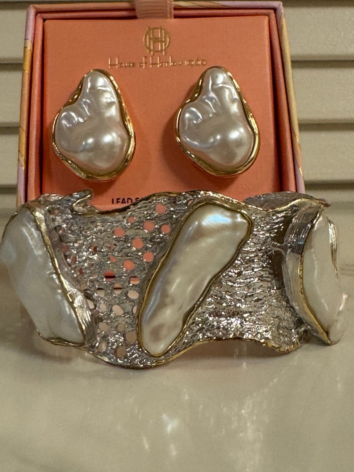 Earrings and bangle set