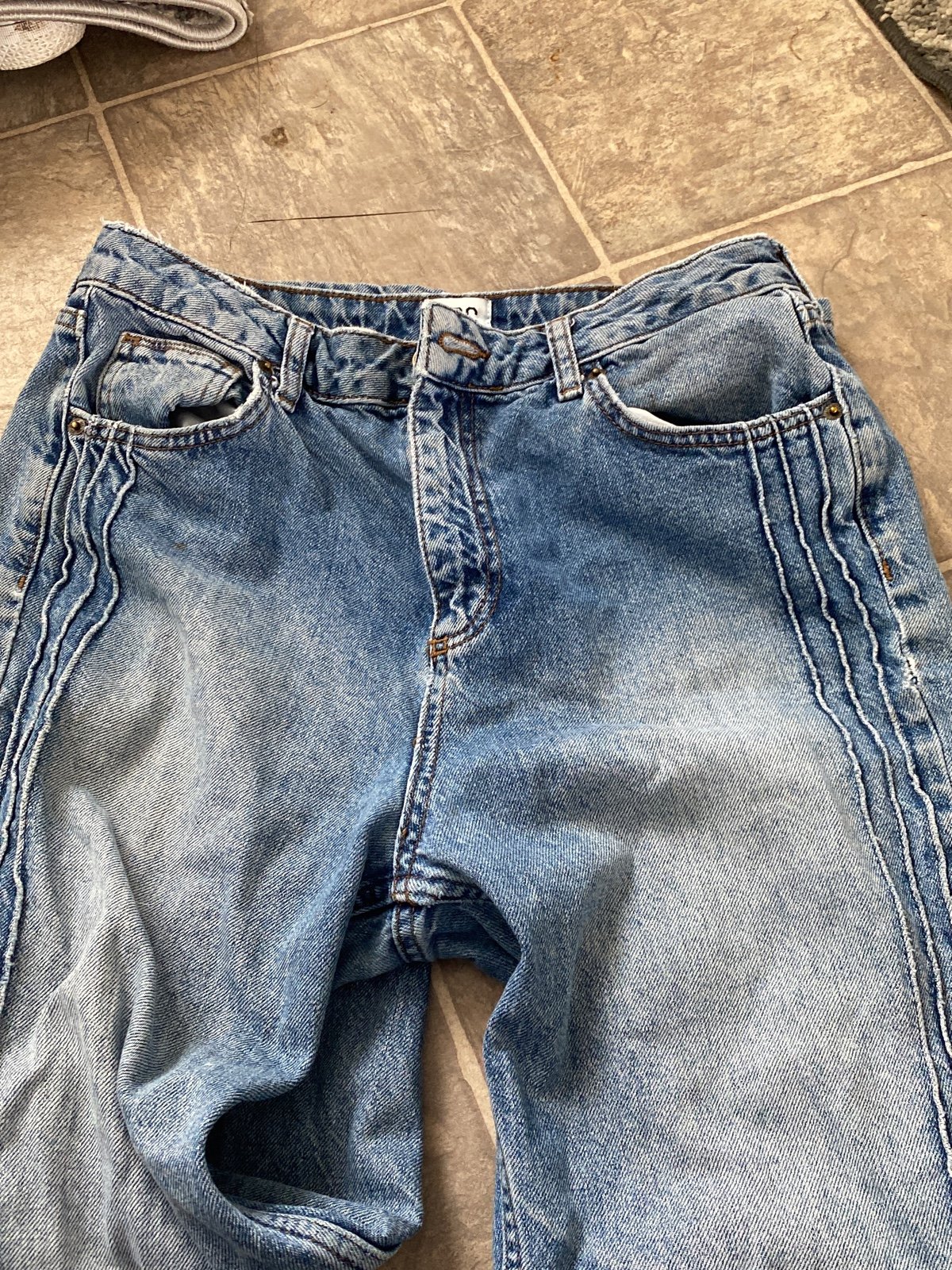 BDG jeans ribs on the sides