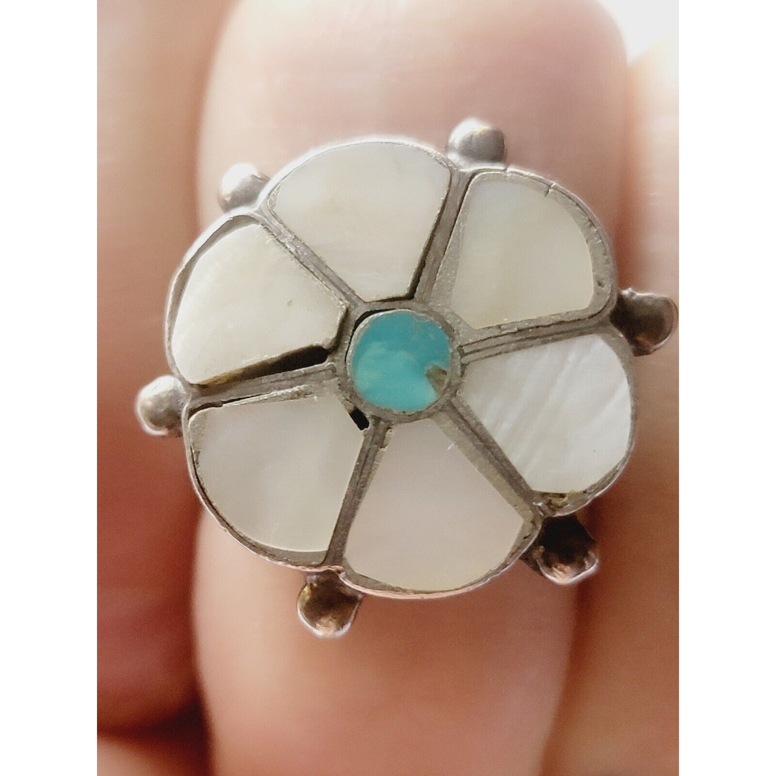 Vintage ZUNI Mother Of Pearl Sterling Silver Turquoise Ring Native American Old