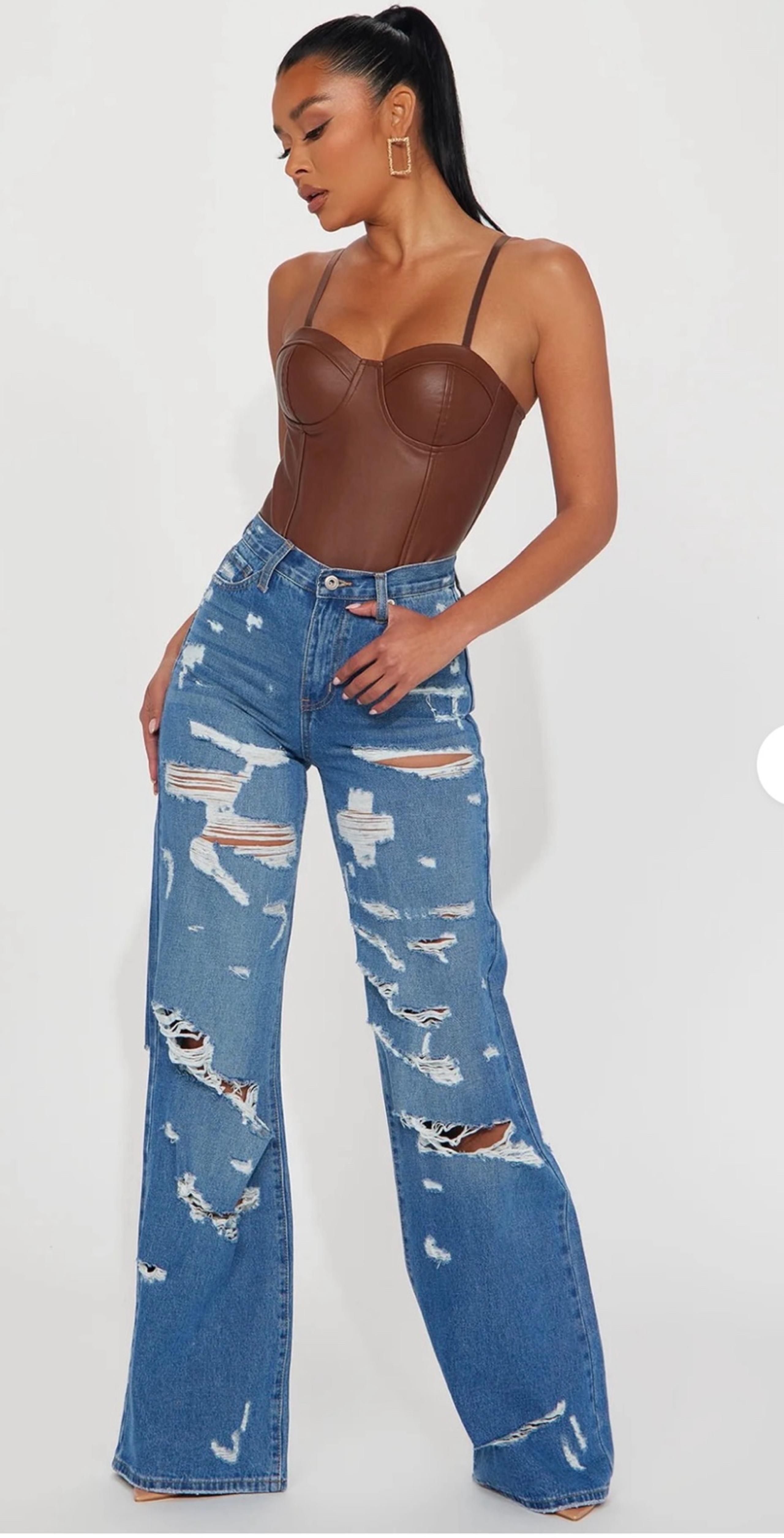 Junior Fashion Nova Tall Super Destroyed Wide Leg Jeans Medium Blue Wash Size 3