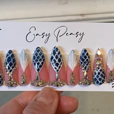 Mermaid press on nails