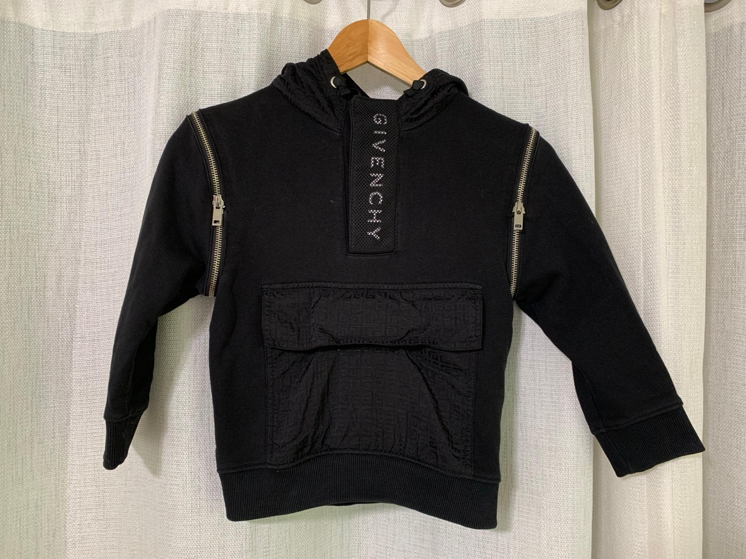 Givenchy sweater