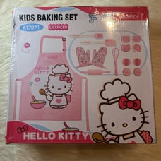New Sanrio Chef Made Hello Kitty Kids Baking Set