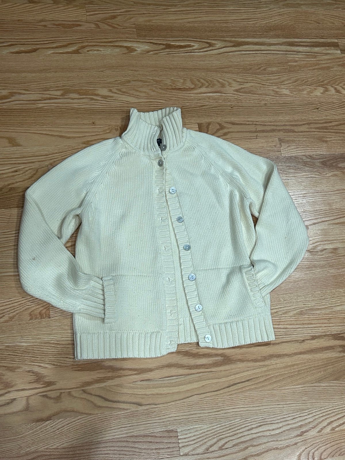 Lands end cream button down preppy cardigan collar pockets kids large 14-16 L